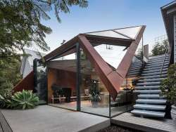 15 Lỗi Bài Trí Chặn Phong Thủy Cần Tránh Để Nhà Bạn Luôn May Mắn